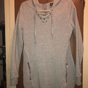 Womans tunic sweater sz large nwot